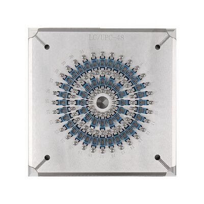 Instalação de polir de fibra óptica LC PC de 48 portas com aço inoxidável de alta resistência S136 e perda de inserção ≤ 0,20 dB