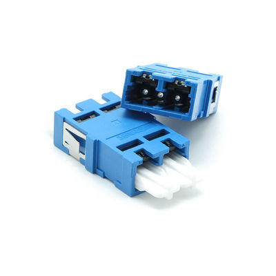 Tipo da fibra ótica dos adaptadores do único modo 2/4/6/8 dos canais densidade do CS mais altamente