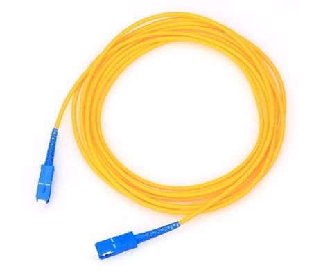 Cabo interno militar do cabo de remendo da fibra ótica de FTTH com o conector macho do SC UPC